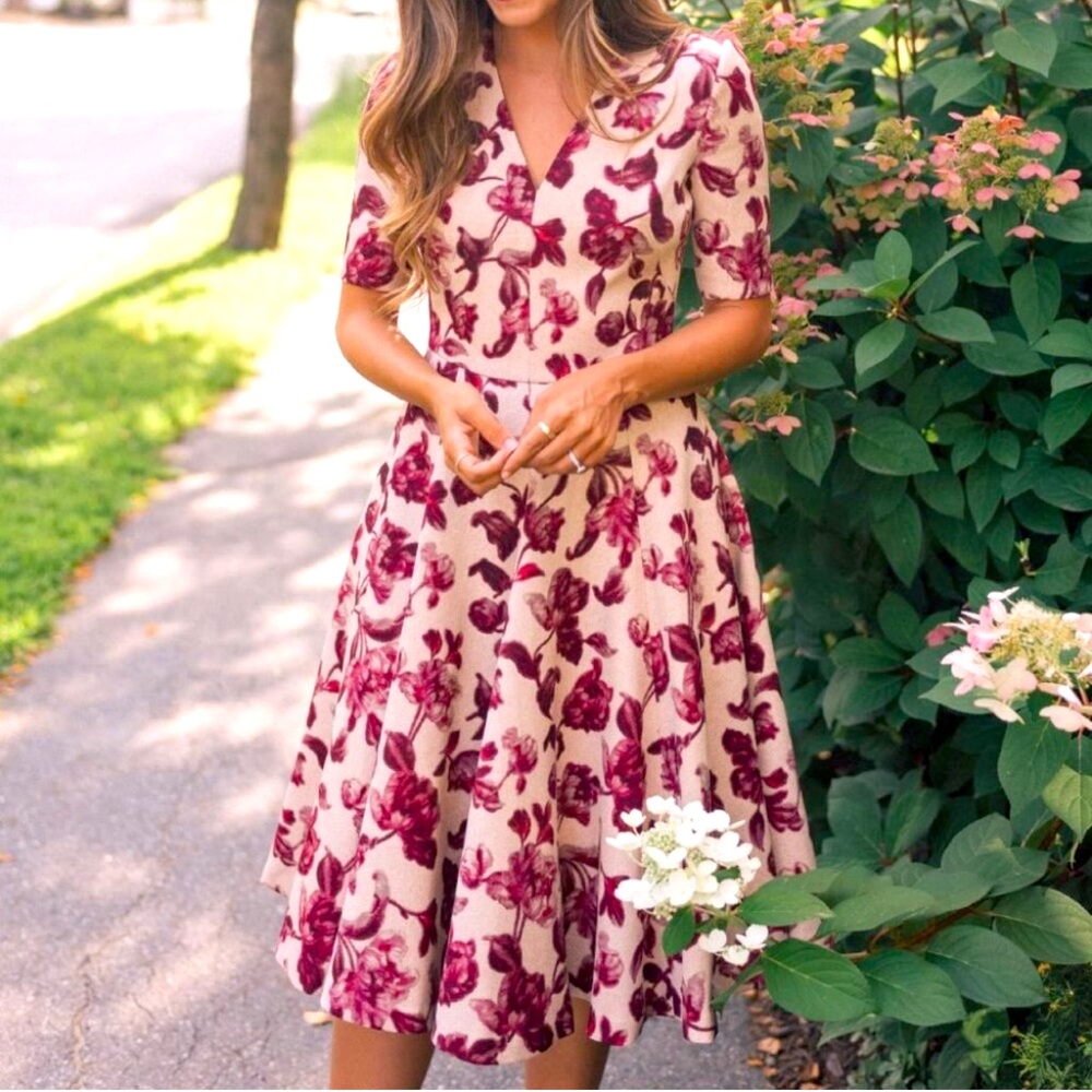 Gal Meets Glam Floral Midi Dress Size 4